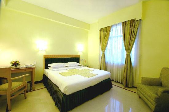 The Senator Hotel Calcutta  Esterno foto